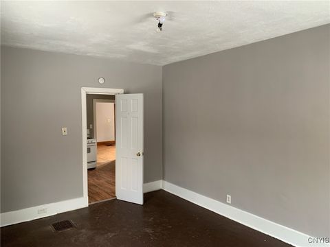 Tiny photo for 122 Putnam Street, Syracuse, NY 13204 (MLS # S1660679)