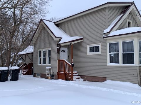 Tiny photo for 122 Putnam Street, Syracuse, NY 13204 (MLS # S1660679)