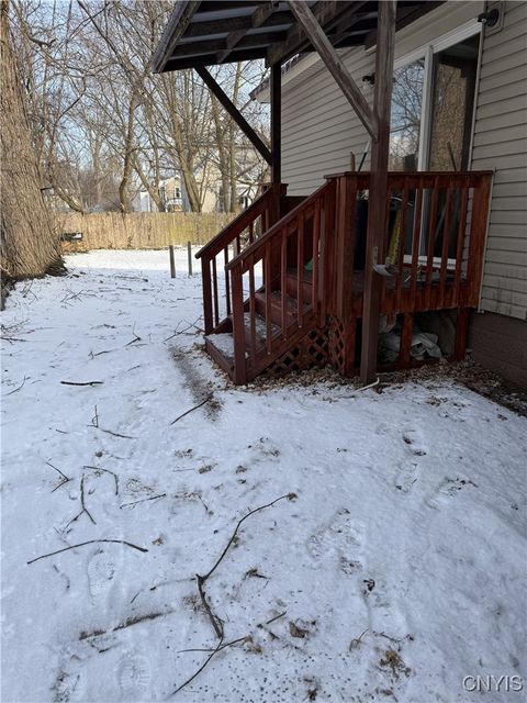 Tiny photo for 122 Putnam Street, Syracuse, NY 13204 (MLS # S1660679)