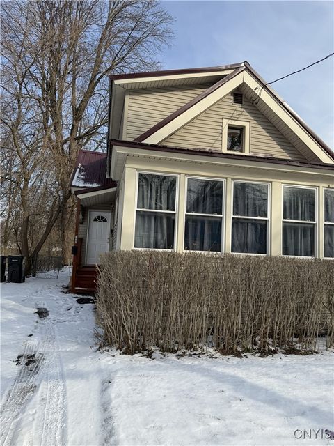 Tiny photo for 122 Putnam Street, Syracuse, NY 13204 (MLS # S1660679)