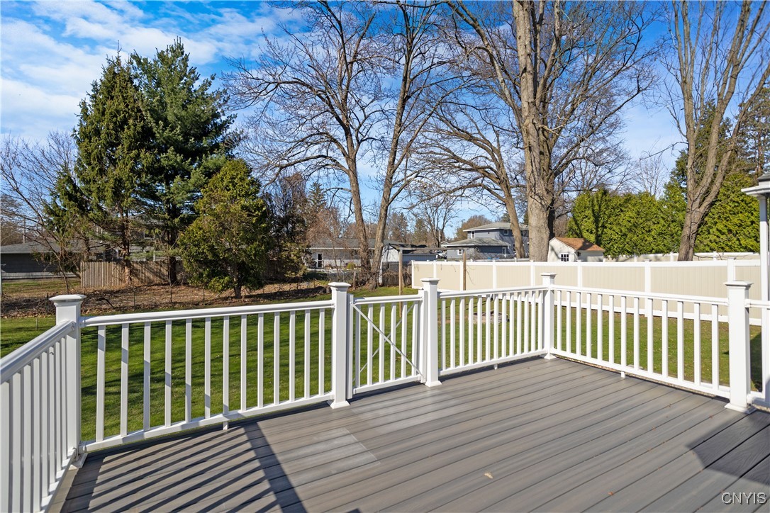 106 Brooke Drive, Clay, New York image 25