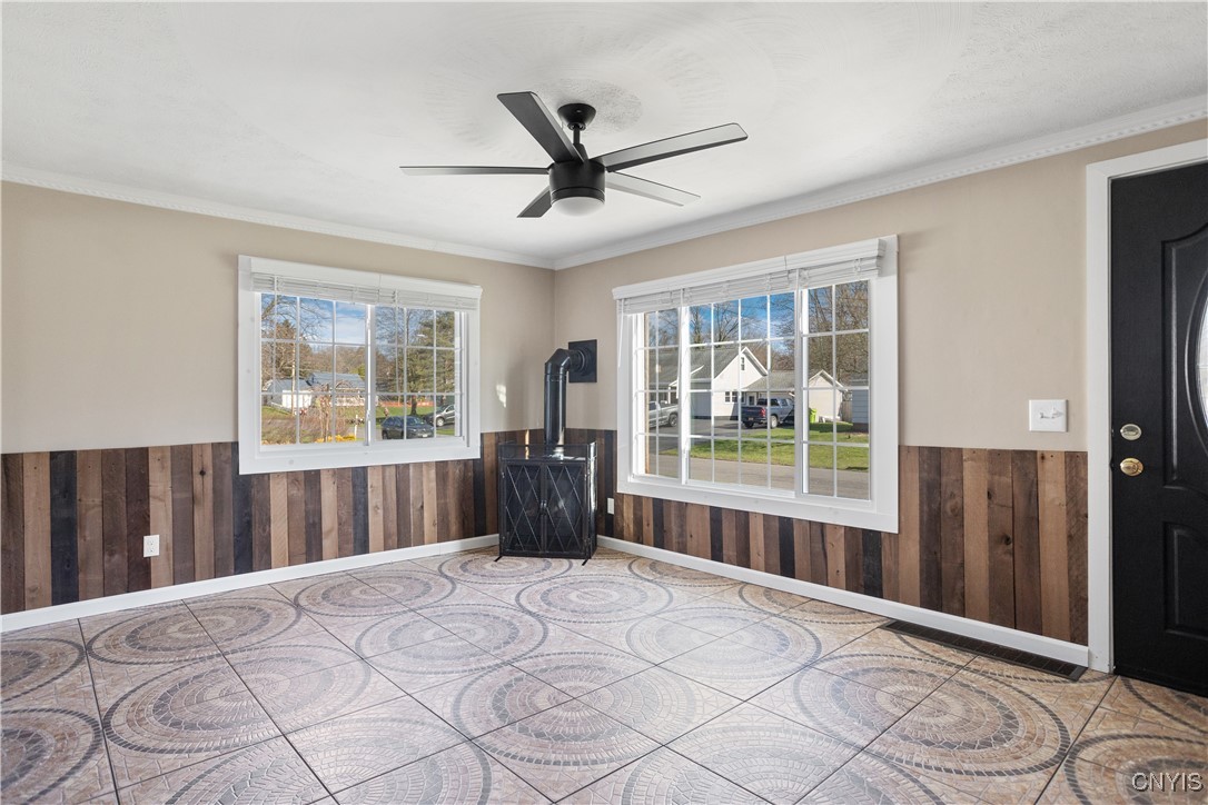 106 Brooke Drive, Clay, New York image 4