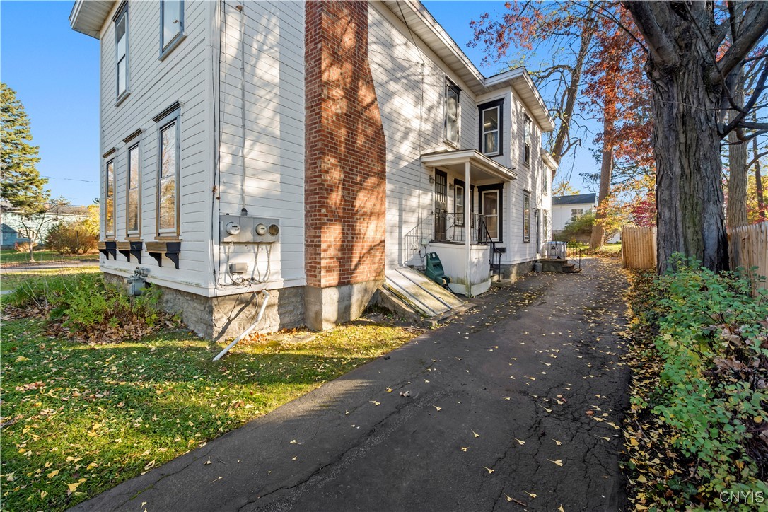 312 Elm Street, Manlius, New York image 8