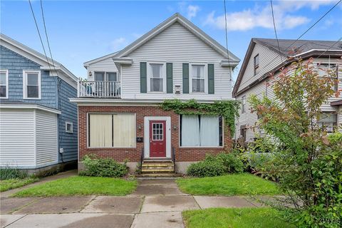 174 1/2 E 7th Street Oswego NY 13126