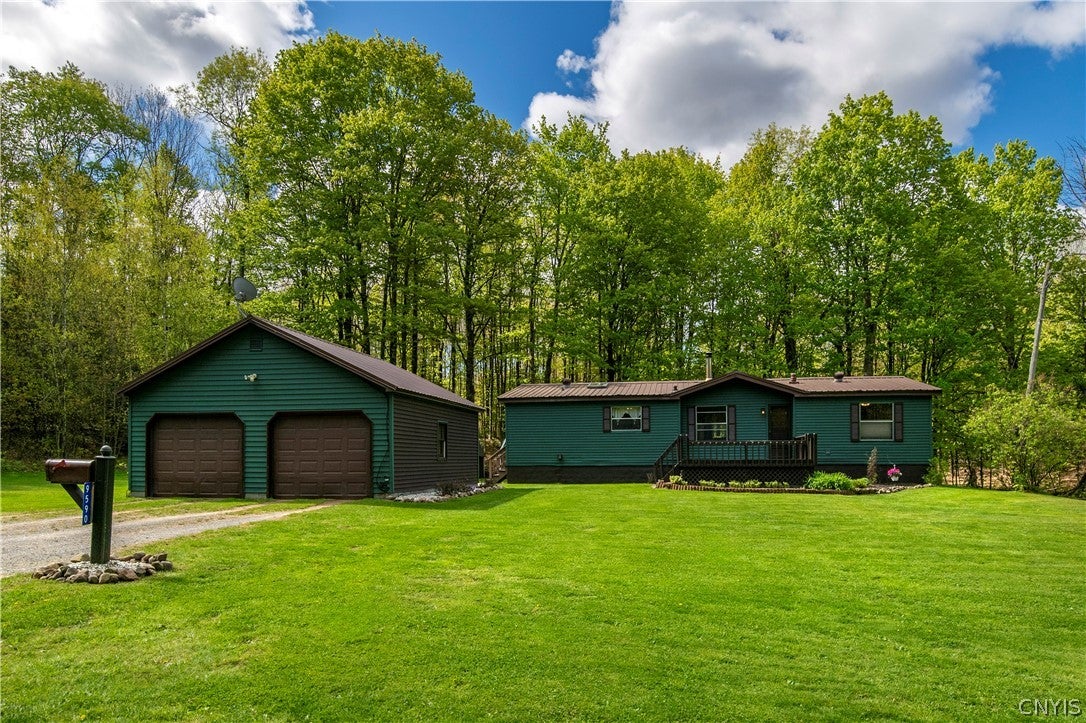 9590 Dutch Road 0