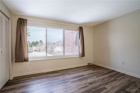 Tiny photo for 67 Chestnut, New Hartford, NY 13413 (MLS # S1655737)