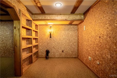 Tiny photo for 67 Chestnut, New Hartford, NY 13413 (MLS # S1655737)