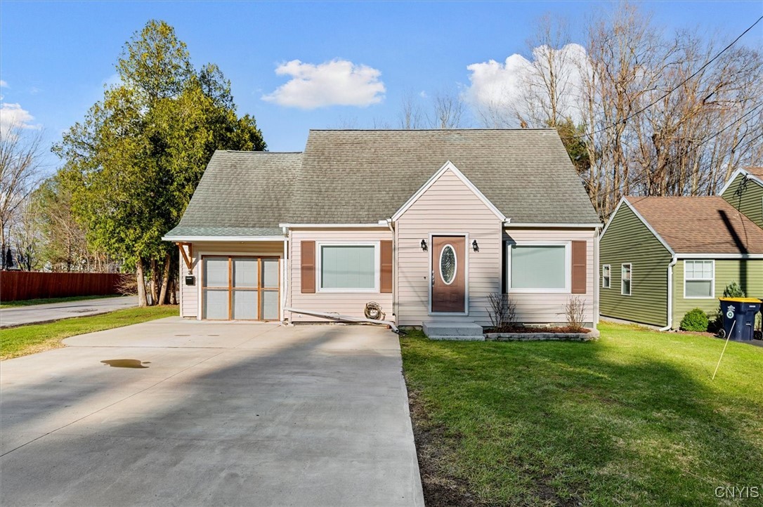 5 Hilltop Terrace, New Hartford, New York image 2