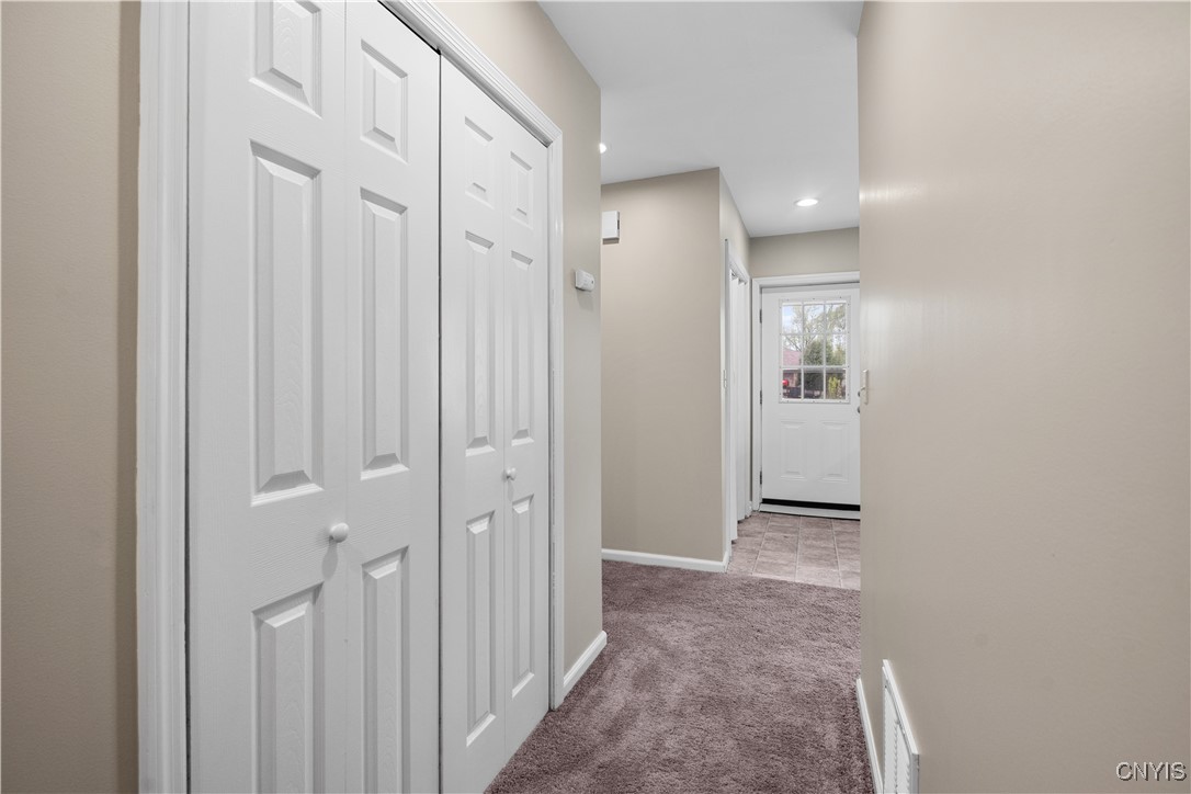 5904 Warren Drive, Cicero, New York image 8
