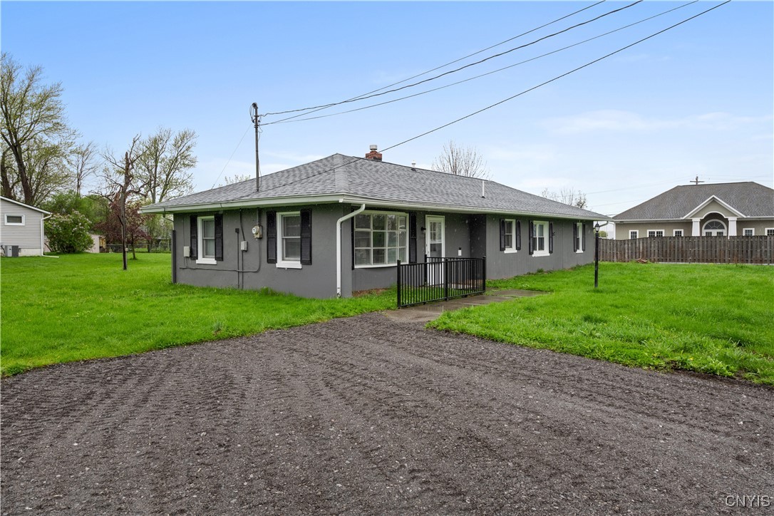 5904 Warren Drive, Cicero, New York image 3