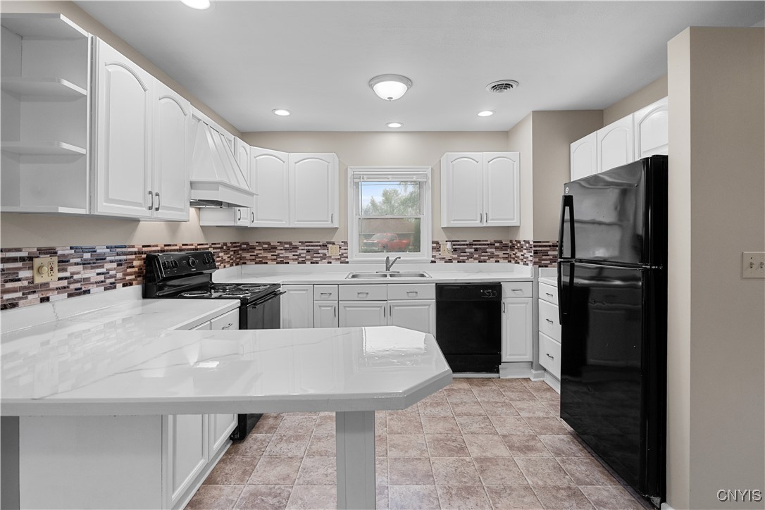 5904 Warren Drive, Cicero, New York image 14