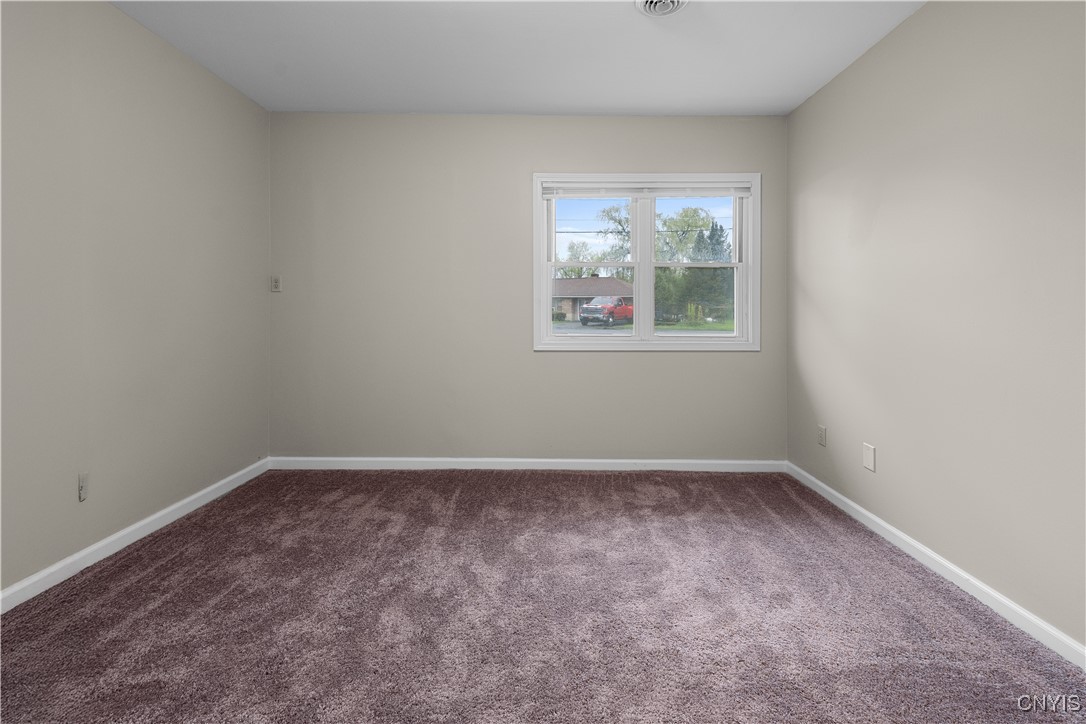 5904 Warren Drive, Cicero, New York image 21