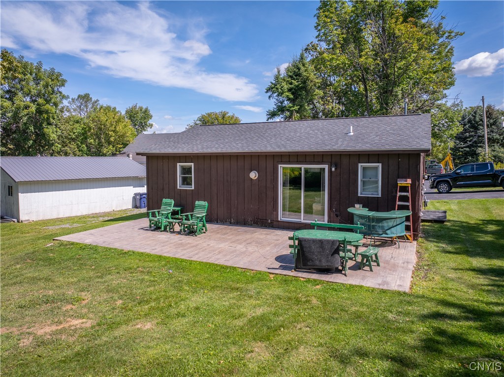 3039-3041 Oneida Street