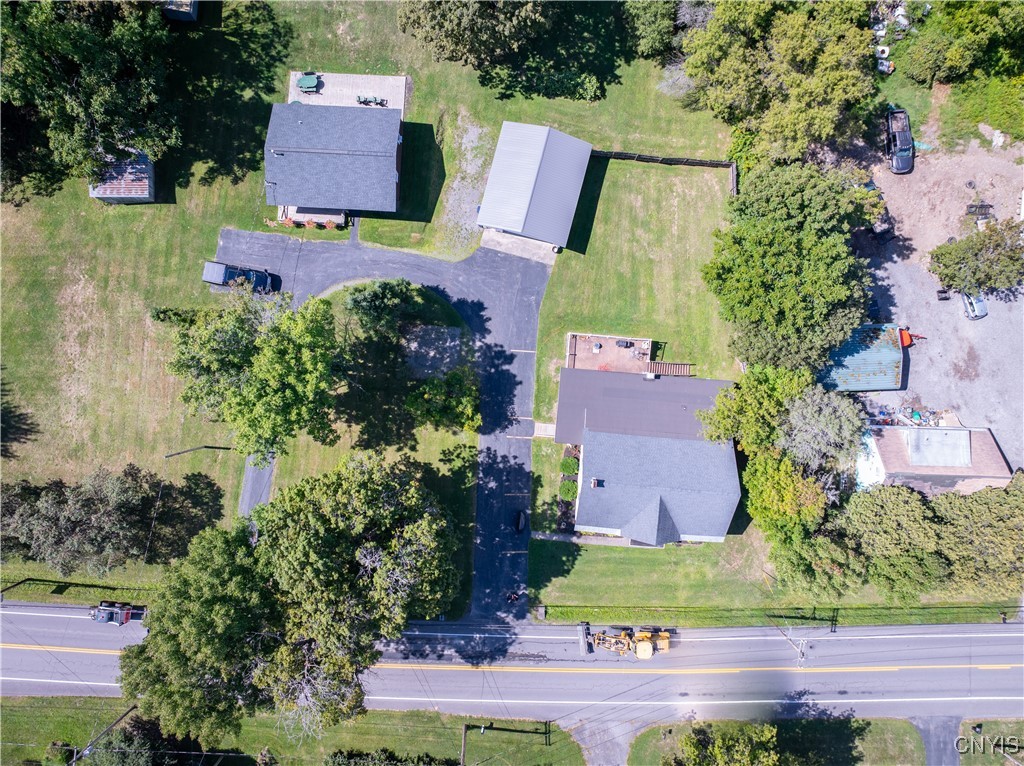 3039-3041 Oneida Street