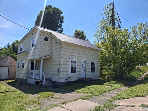 Tiny photo for 4 East Street, German Flatts, NY 13357 (MLS # S1684282)