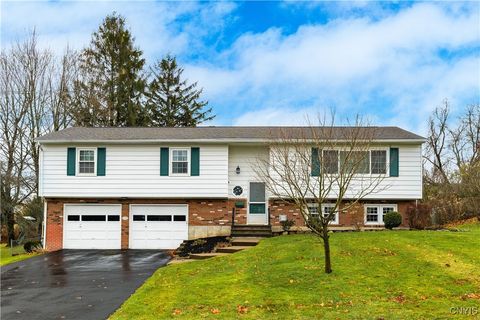 37 Janet Terrace New Hartford NY 13413