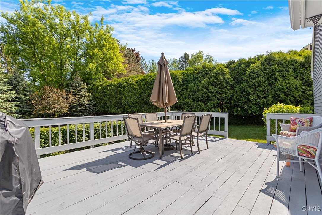 3 Landgrove Drive, Manlius, New York image 4