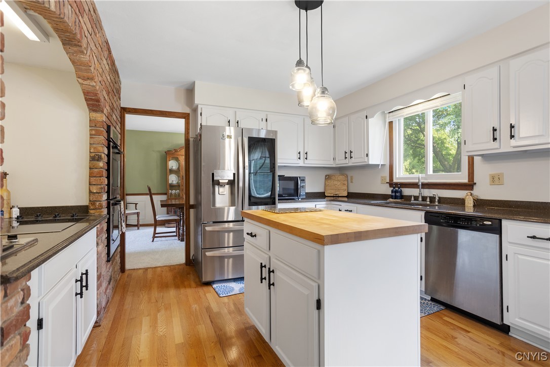 3 Landgrove Drive, Manlius, New York image 13