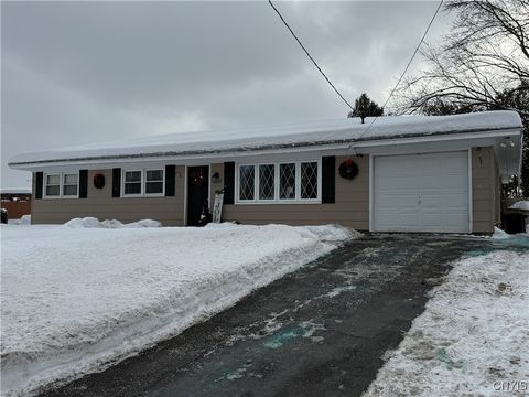 Photo of 6632 Seville Drive, Rome, NY 13440 (MLS # S1654881)
