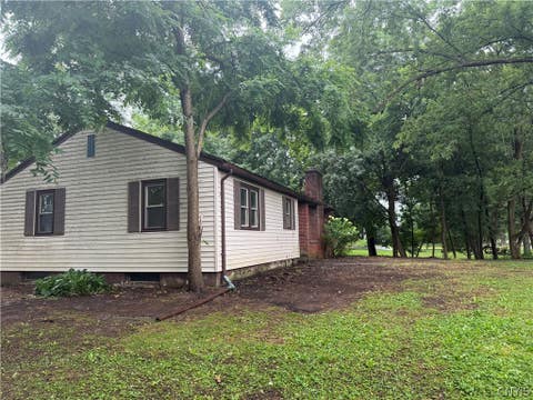 Tiny photo for 7202 Cooper Street, Westmoreland, NY 13490 (MLS # S1702005)