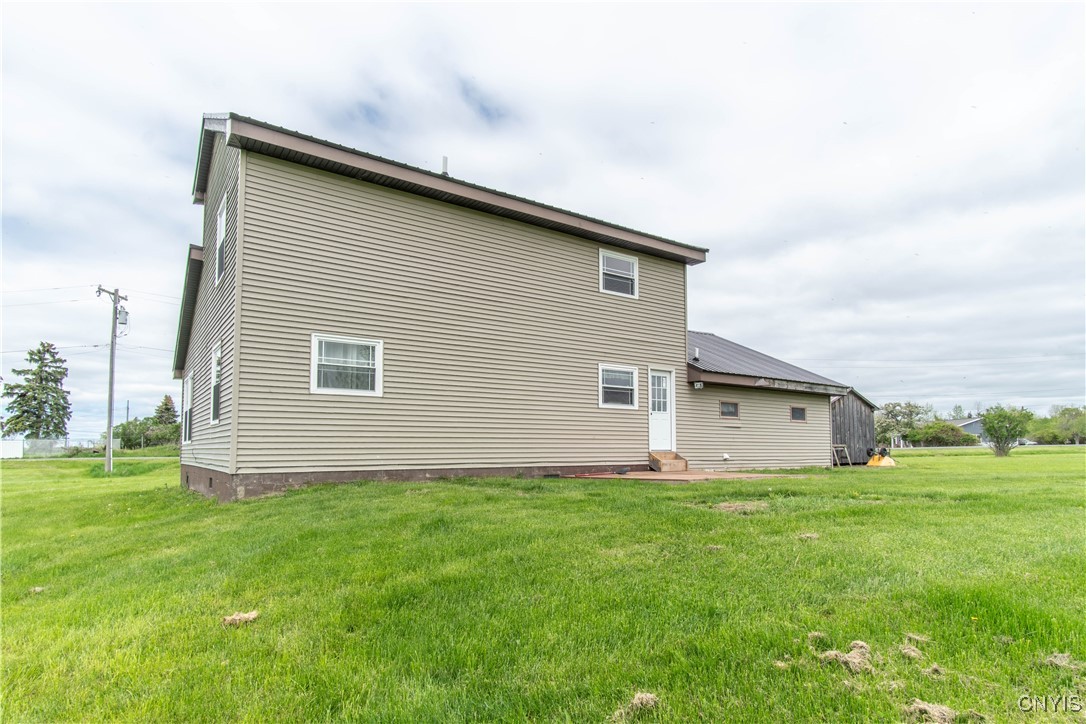 8288 Middle Road, Brownville, New York image 10