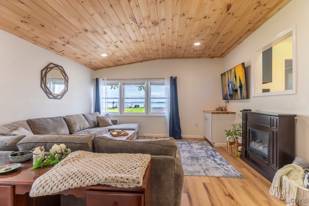 6054 Muskrat Bay Road, Cicero, New York image 33