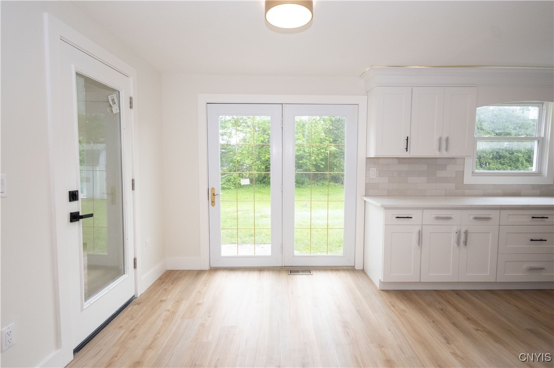 Cicero, New York 13029, United States, 3 Bedrooms Bedrooms, ,2 BathroomsBathrooms,Residential,Active,203687