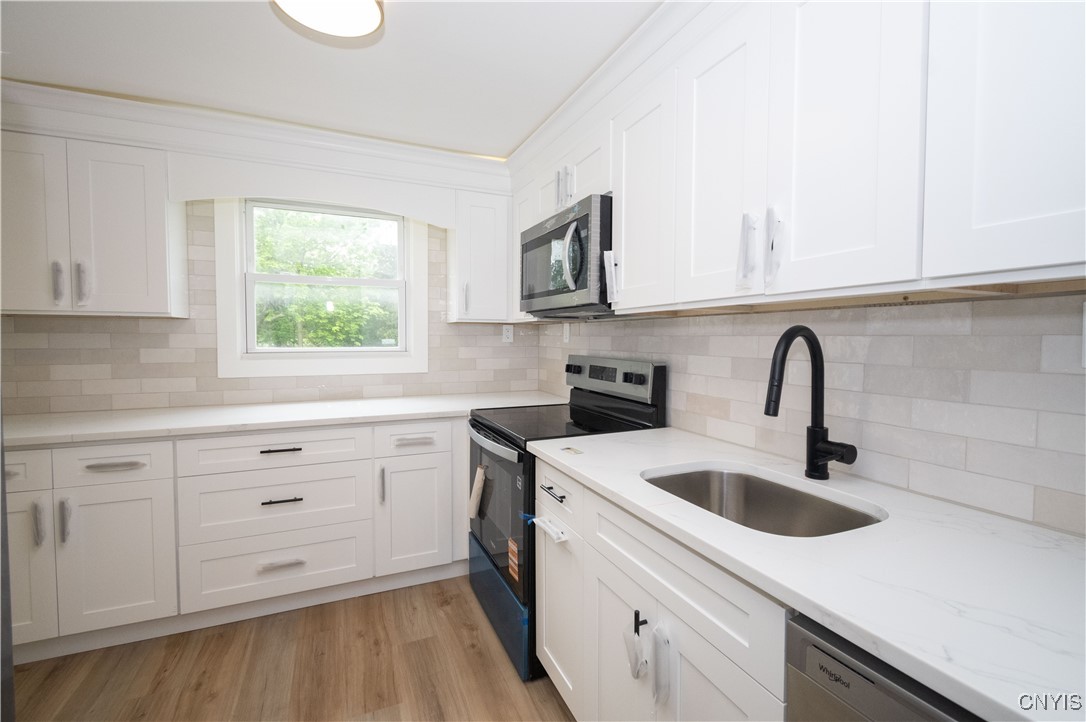 Cicero, New York 13029, United States, 3 Bedrooms Bedrooms, ,2 BathroomsBathrooms,Residential,Active,203687