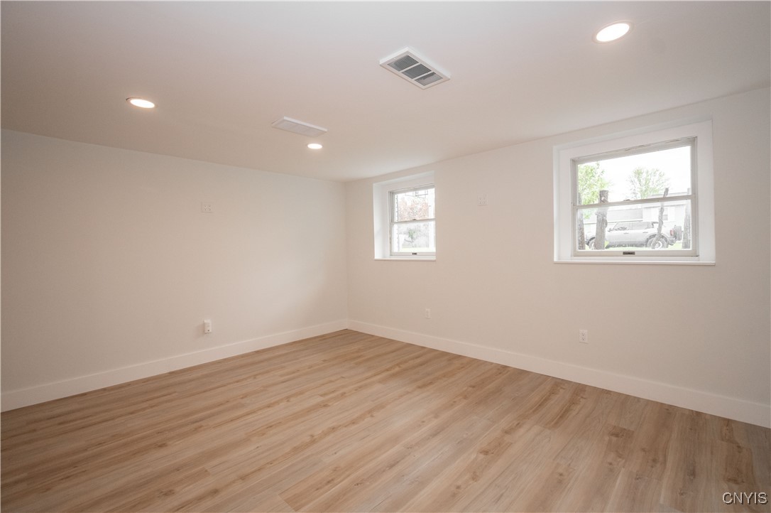 Cicero, New York 13029, United States, 3 Bedrooms Bedrooms, ,2 BathroomsBathrooms,Residential,Active,203687