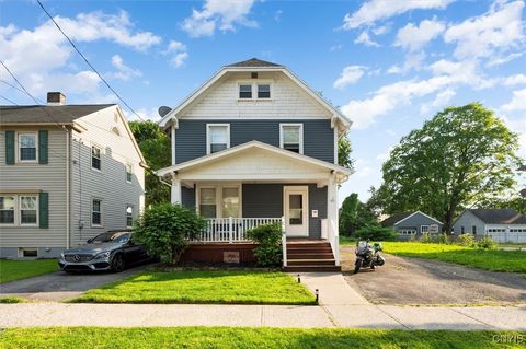 817 Mildred Avenue Utica NY 13502