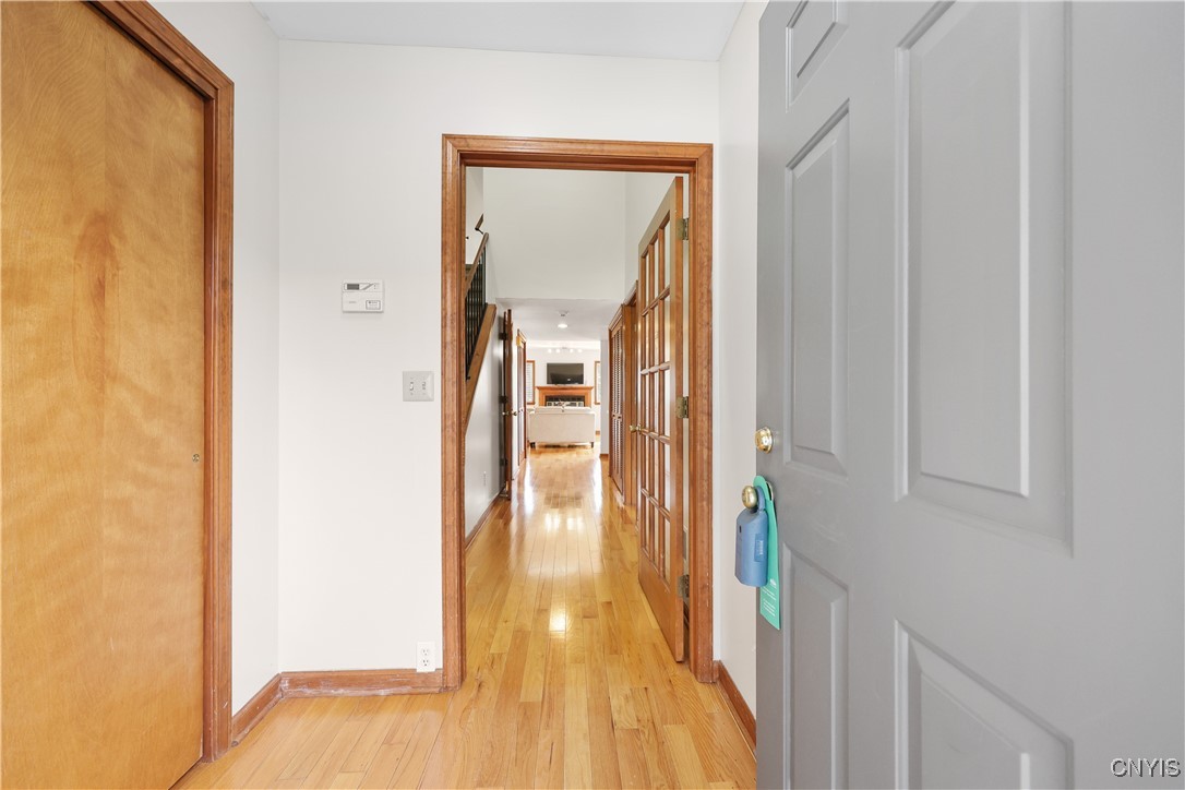 393 Summerhaven Drive, Manlius, New York image 5