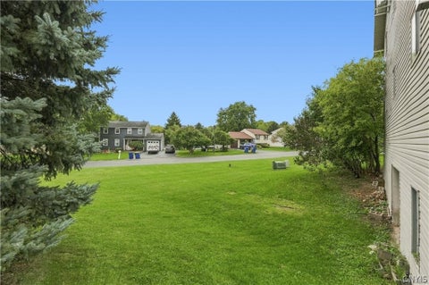 Tiny photo for 100 Signal Ridge RDG, Camillus, NY 13209 (MLS # S1724327)