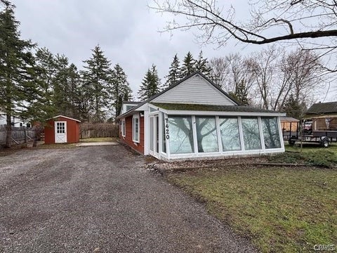 Photo of 7420 Mapleview Road, Cicero, NY 13039 (MLS # S1717261)