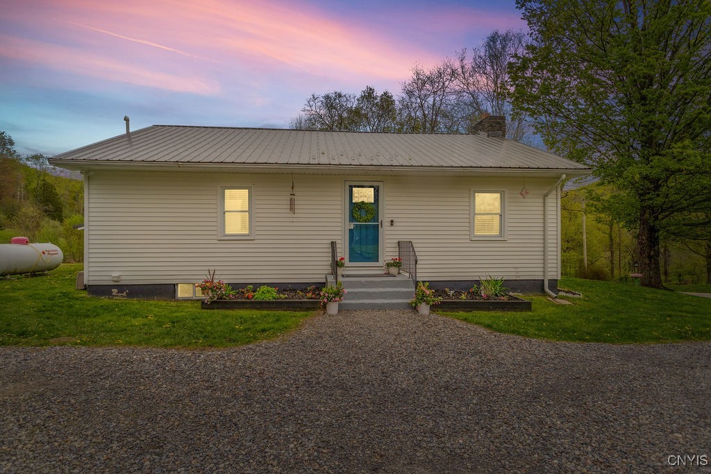 6866 Truxton Tully Road, Truxton, New York image 3