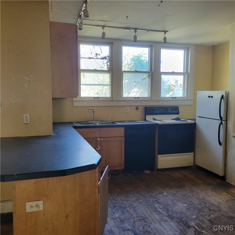 83 W Main Street, Milford, New York image 4