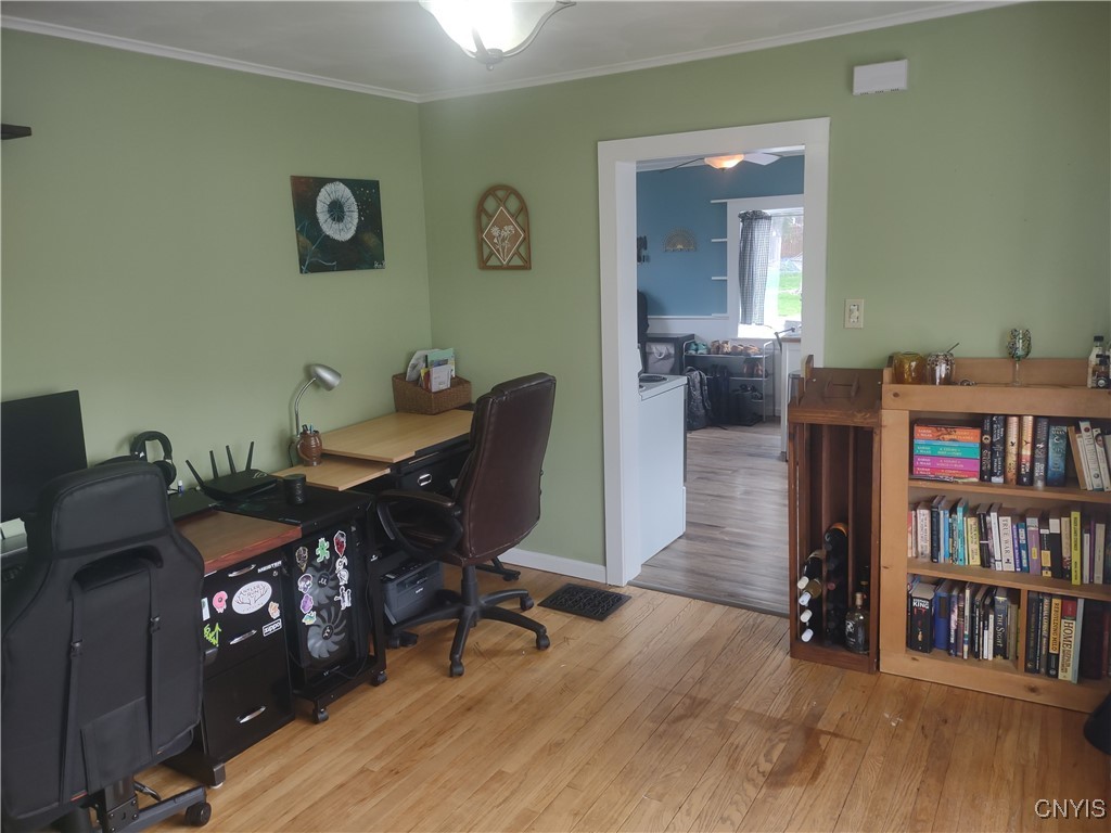 121 Chestnut Street, Clay, New York image 10