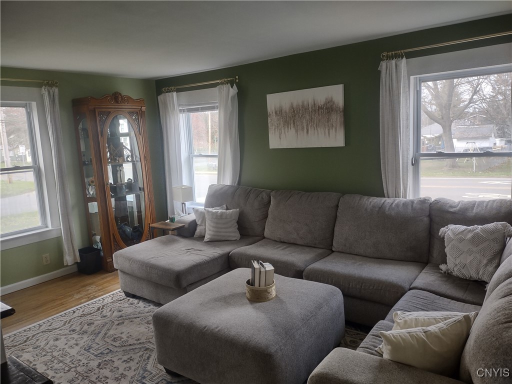 121 Chestnut Street, Clay, New York image 14