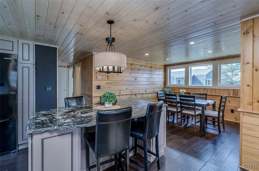 37000 Rock Beach Road, Cape Vincent, New York image 11