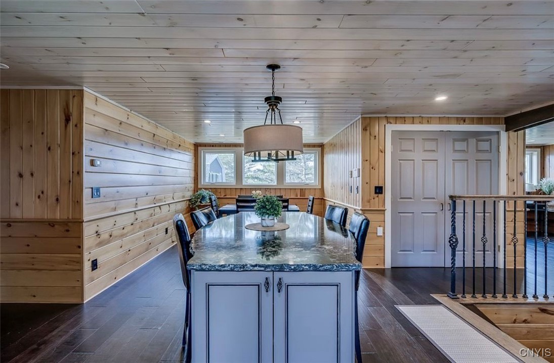 37000 Rock Beach Road, Cape Vincent, New York image 10