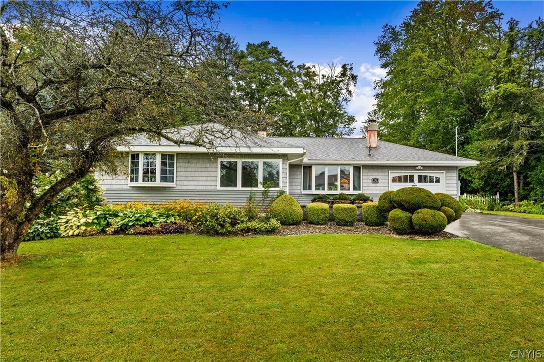 725 Ravine Drive
