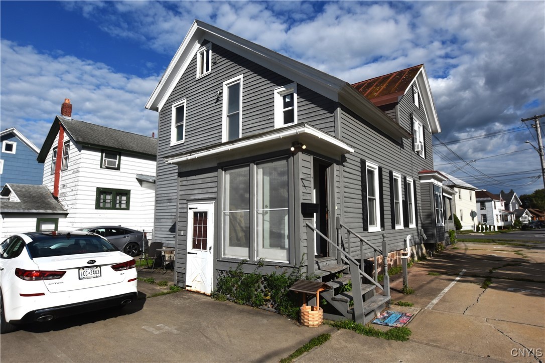 201 & 203 E German Street