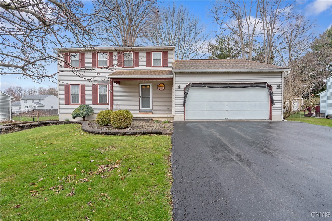 8616 Snowshoe Trail, Cicero, New York image 1