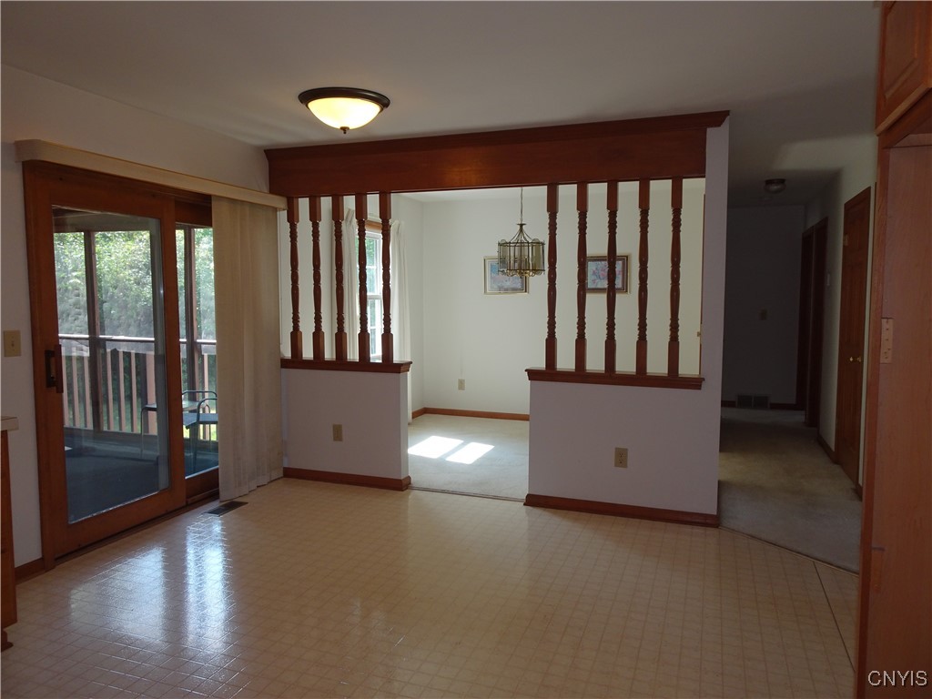 Geddes, New York 13219, United States, 2 Bedrooms Bedrooms, ,2 BathroomsBathrooms,Residential,Pending,182101