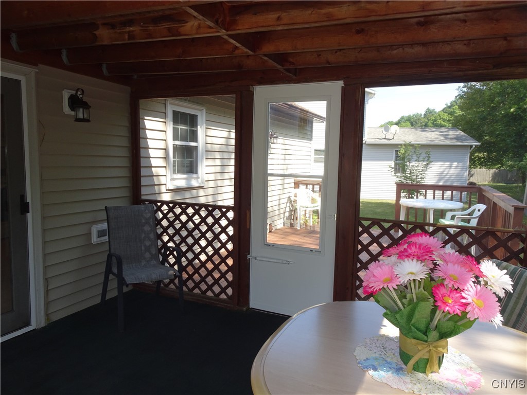 Geddes, New York 13219, United States, 2 Bedrooms Bedrooms, ,2 BathroomsBathrooms,Residential,Pending,182101