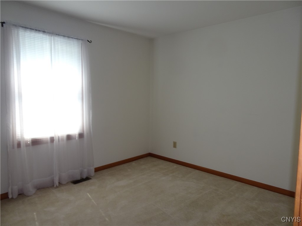 Geddes, New York 13219, United States, 2 Bedrooms Bedrooms, ,2 BathroomsBathrooms,Residential,Pending,182101