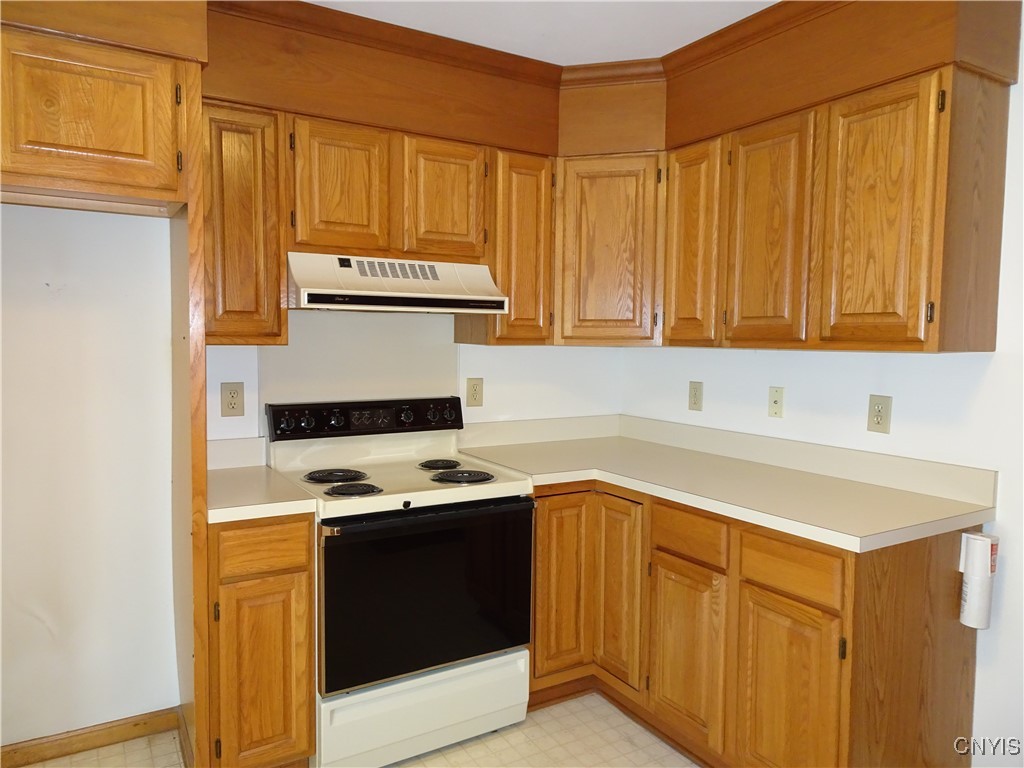 Geddes, New York 13219, United States, 2 Bedrooms Bedrooms, ,2 BathroomsBathrooms,Residential,Pending,182101