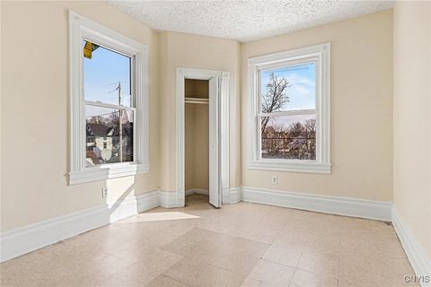 Tiny photo for 302 Kellogg - Unit 2 Street, Syracuse, NY 13204 (MLS # S1656989)