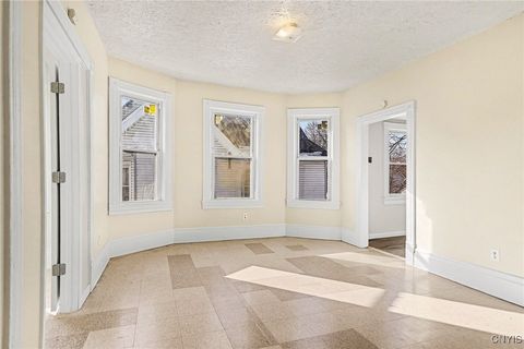 Tiny photo for 302 Kellogg - Unit 2 Street, Syracuse, NY 13204 (MLS # S1656989)