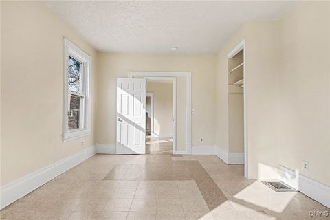 Tiny photo for 302 Kellogg - Unit 2 Street, Syracuse, NY 13204 (MLS # S1656989)