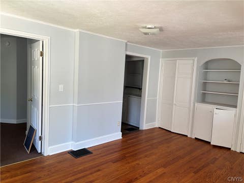 Tiny photo for 135 W Mohawk Street, Oswego, NY 13126 (MLS # S1686966)